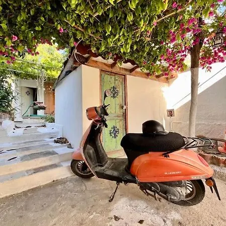 In A Historical House In Carsi * Alacati